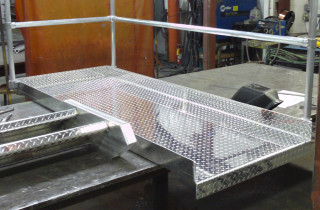 ladders-platforms-metal-fabrication-04